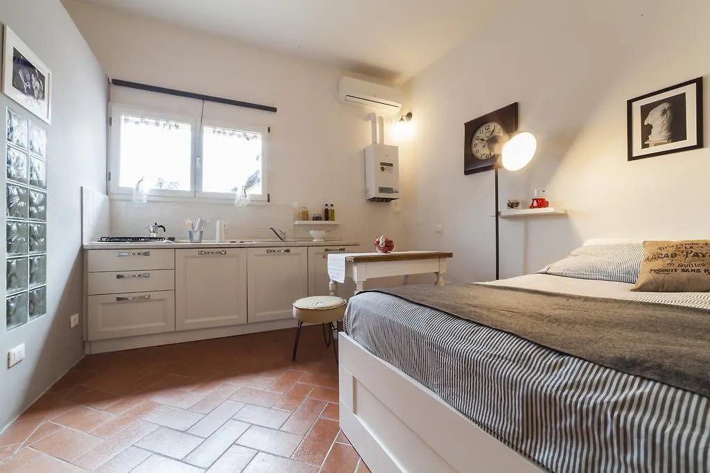 Central Pitti Studio Flat Florencia